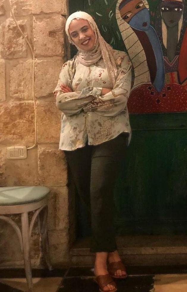 5P Hijab Slut Exposed