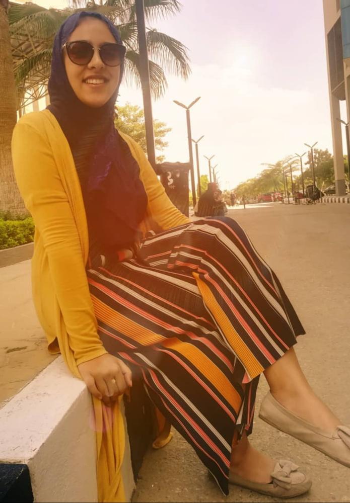 5P Hijab Slut Exposed