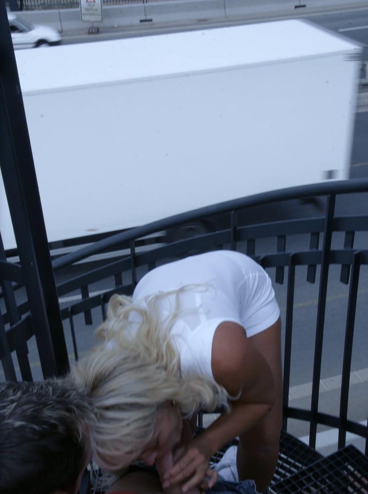 25P Old Slut Debora