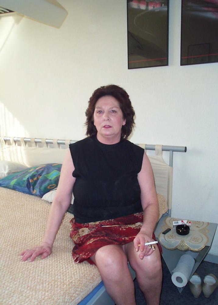 25P Old Slut Trudi