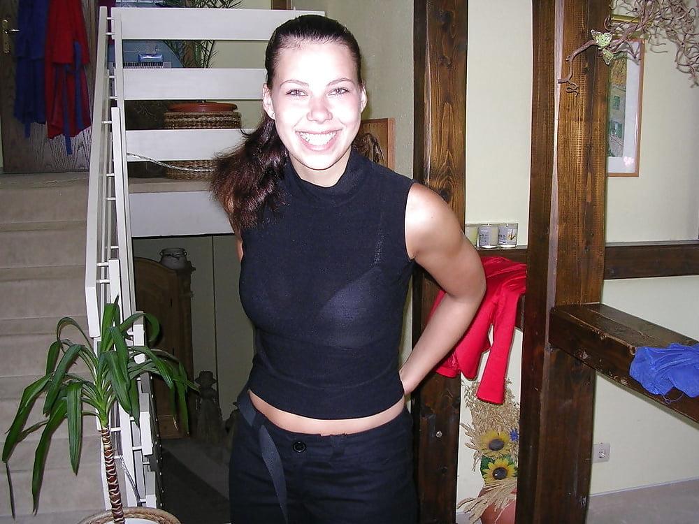 19P Exposed slut