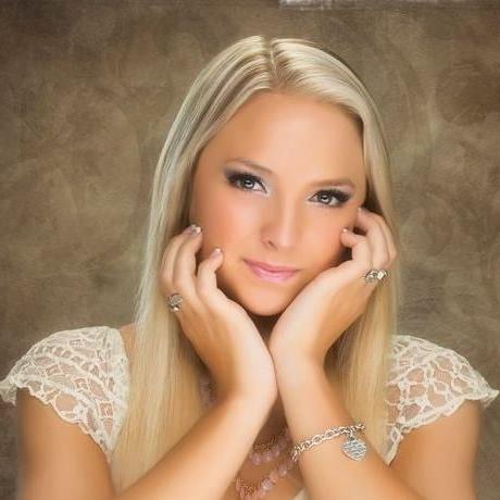 7P MacKenna Hartman Chat Slut
