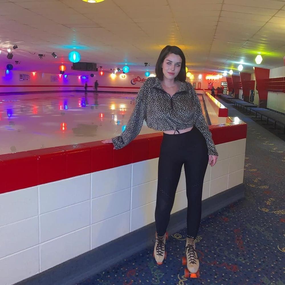 25P Payton sexy slut