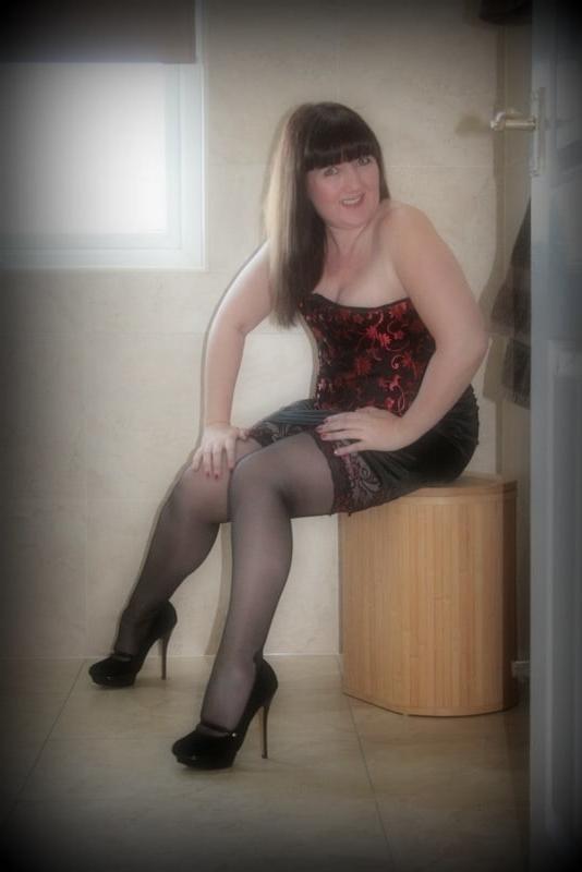 20P Angie, sexy UK MILF Slut