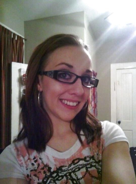 25P Expose slut stupid cassie marie