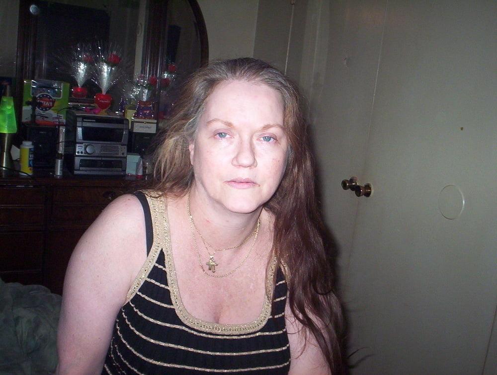 25P dressed slut aunt