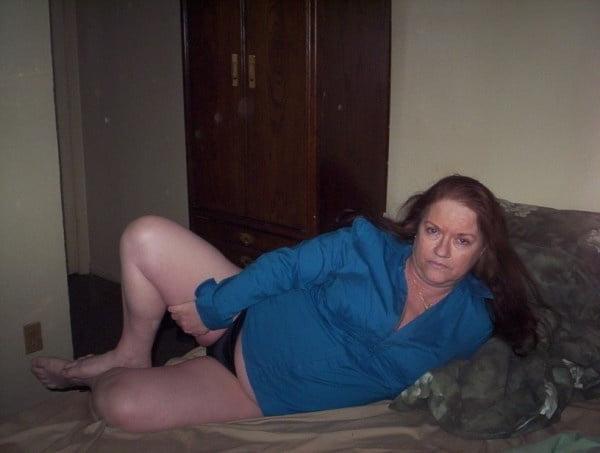 25P dressed slut aunt