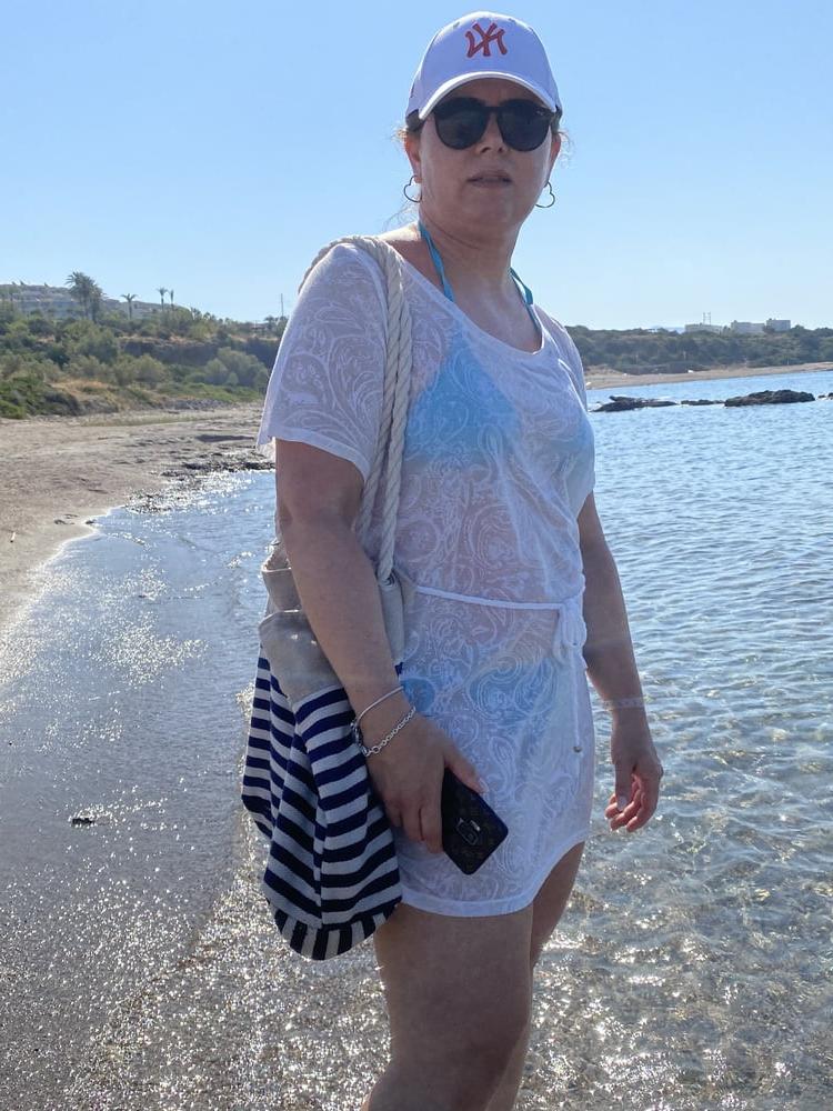 12P beach with slut