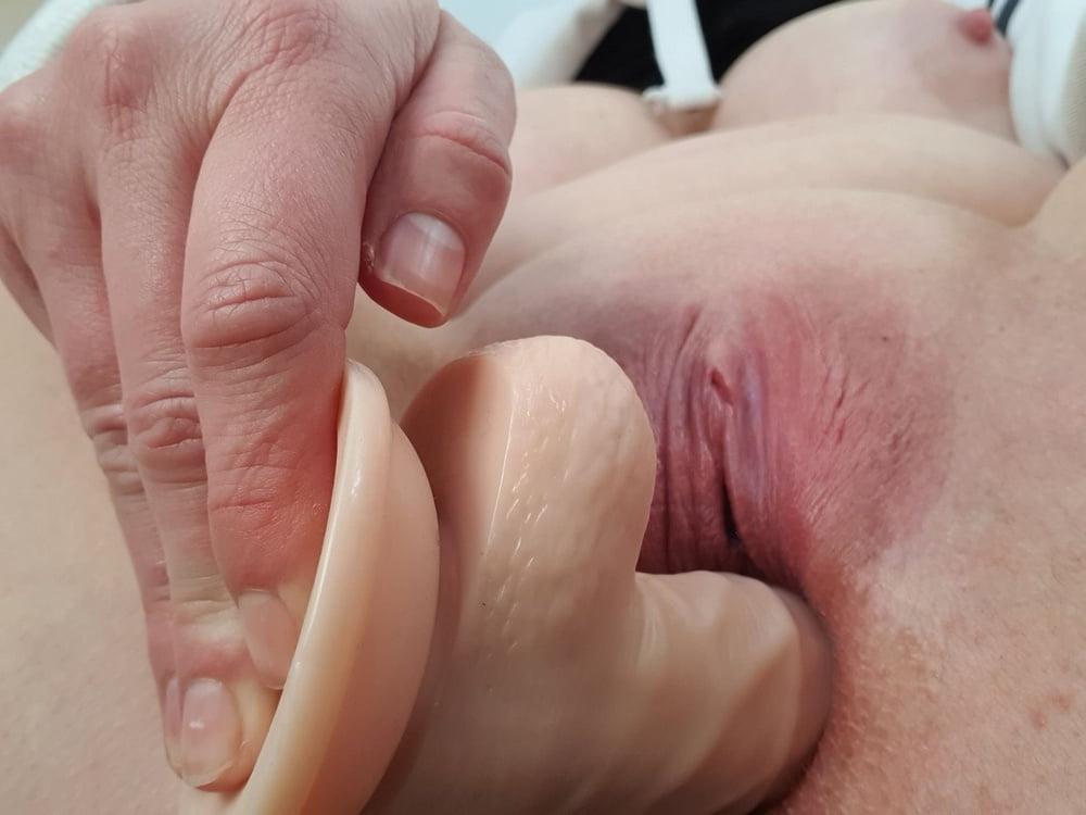 8P Kara slut - dildo