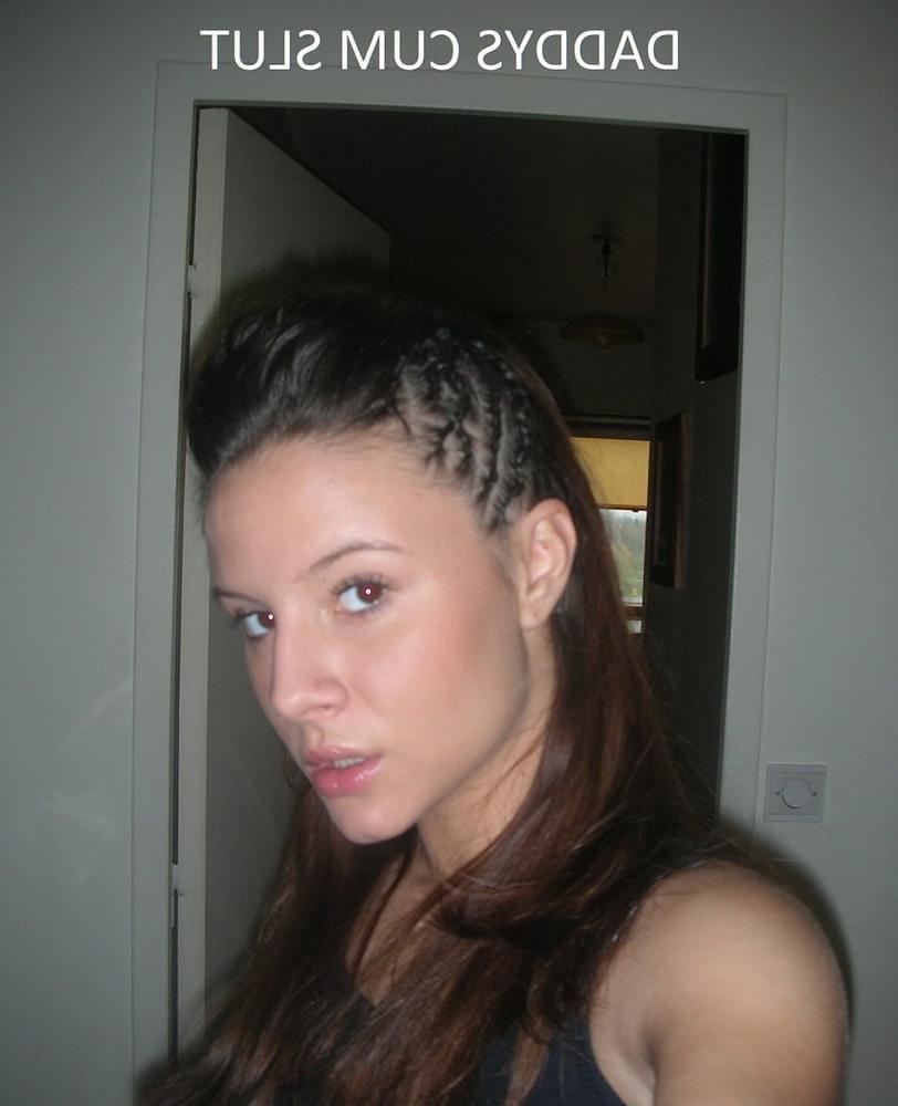 25P Exposed Slut Desmin