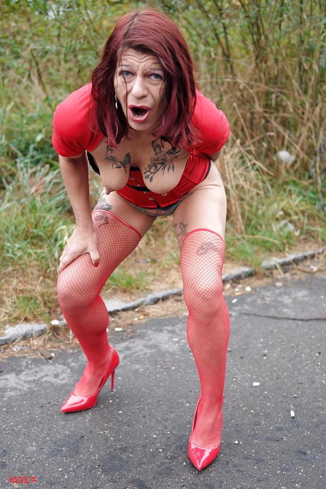25P Web Slut Petra by Rabbes