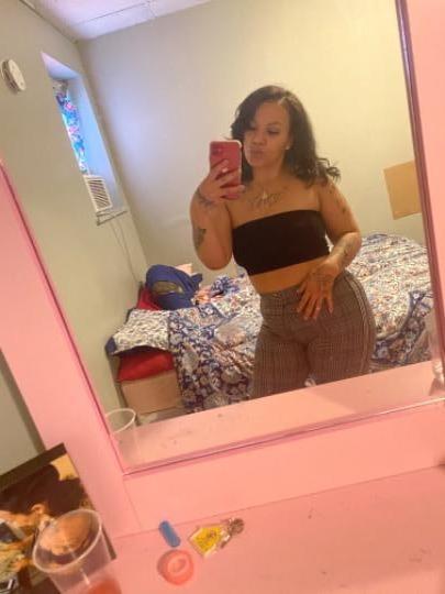 22P Tatted Spanish Slut