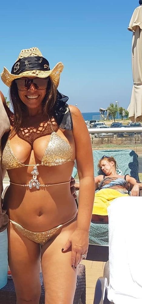 25P hot sexy slut milf with big tits for comments and cumtribute
