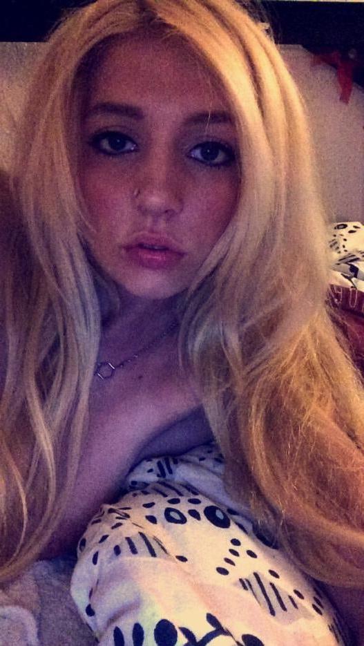 25P Rb sweet slut