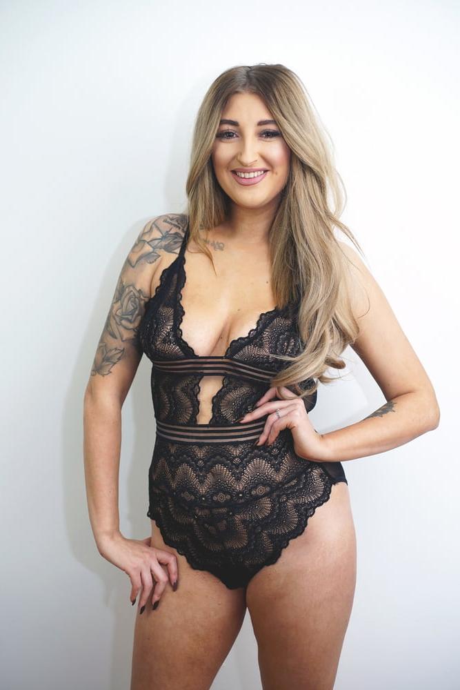 10P Sophie, sexy UK Slut