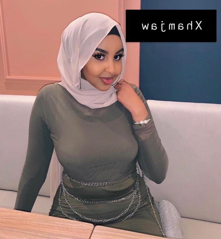 8P Big Tits Hijab Slut 5