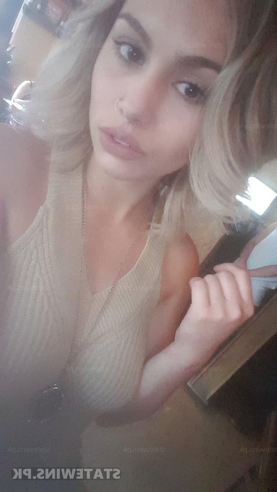 25P Briana D hot PA slut exposed