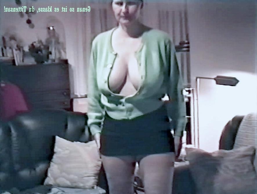 15P SAG - Hot Slut Angie 24 - Geile Schlampe