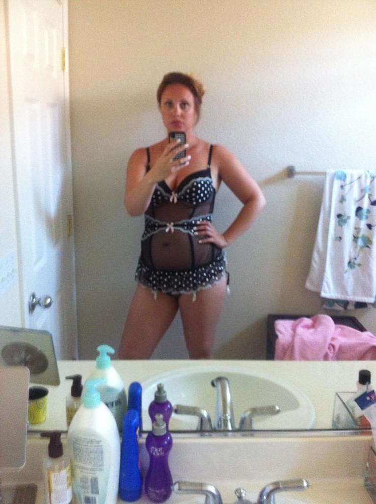 21P Blonde Slut Exposed