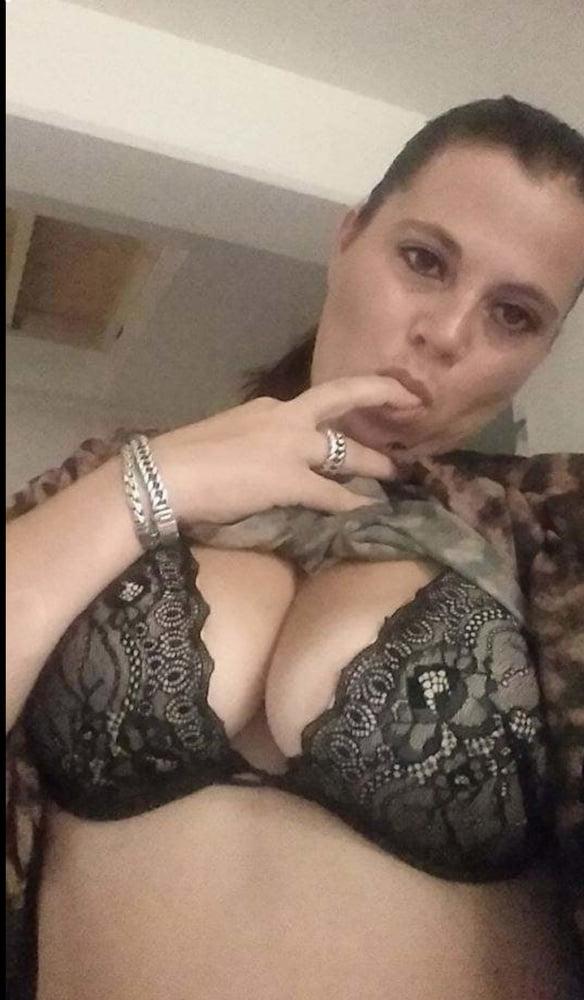 11P JESSICA HOT UK SLUT