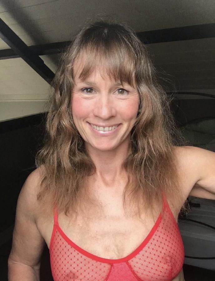 25P Mix mature slut 18