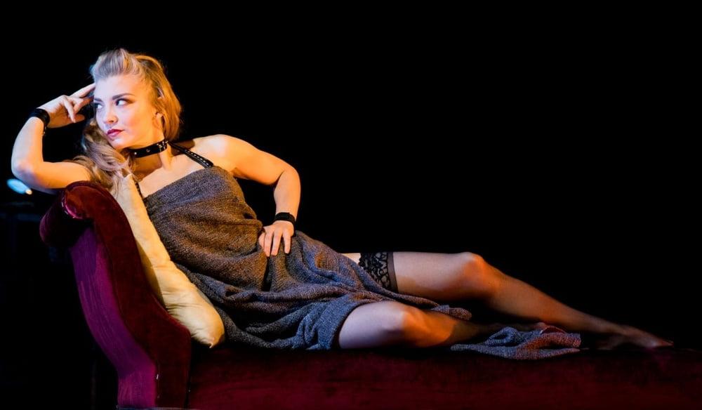 25P Natalie Dormer Pantyhosed Celeb Slut