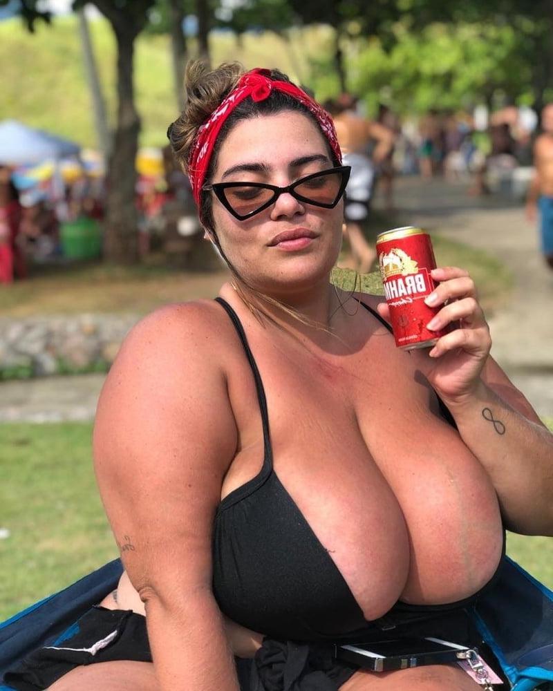 7P BUSTY BBW sex machine enjoying her SUMMER