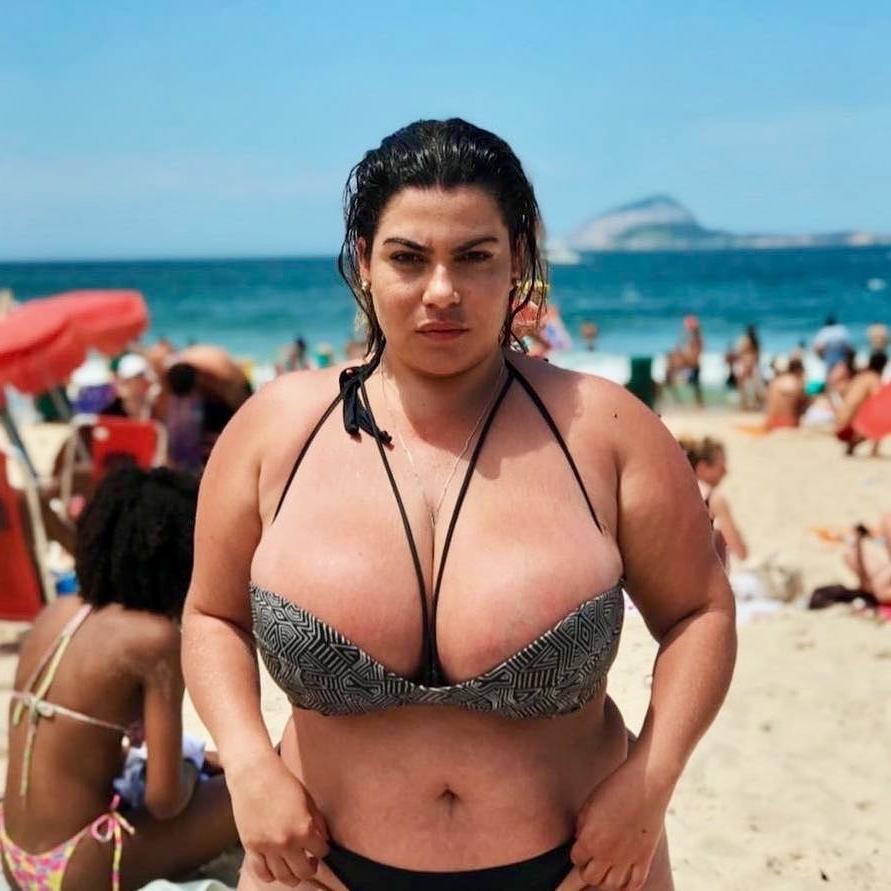 7P BUSTY BBW sex machine enjoying her SUMMER