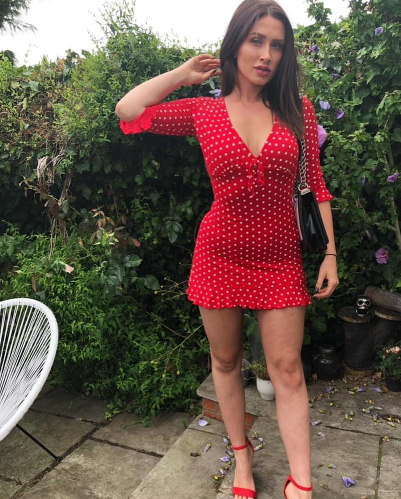 25P Milly Zero- Eastenders Slut