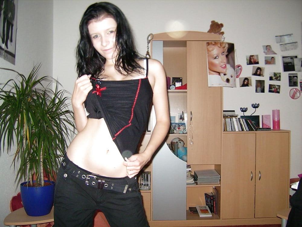 25P My ex slut