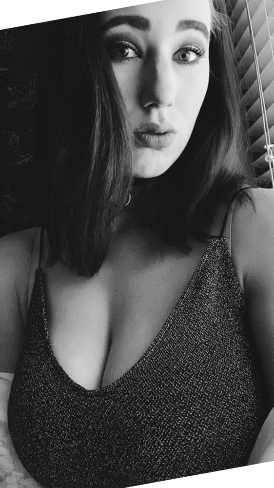 25P Instagram Slut Isa