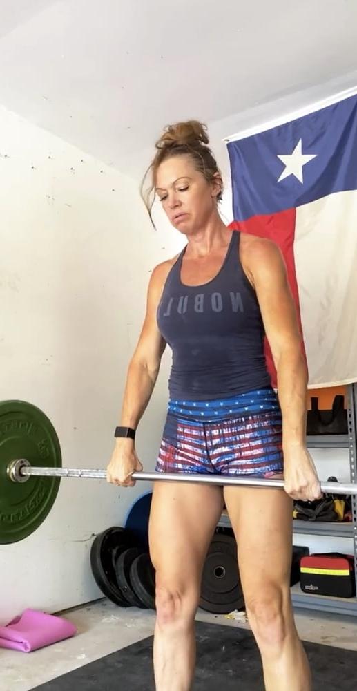 15P Texas Fitness MILF