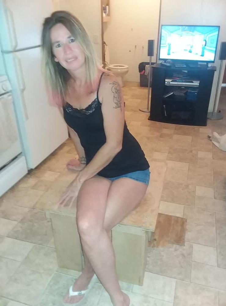 25P Mature SLUT