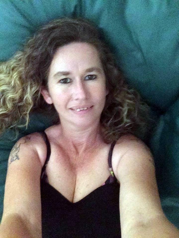 25P Mature SLUT