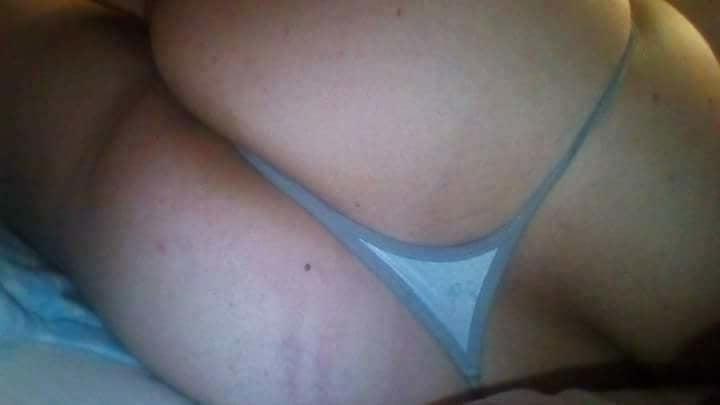 25P Milf Loredana