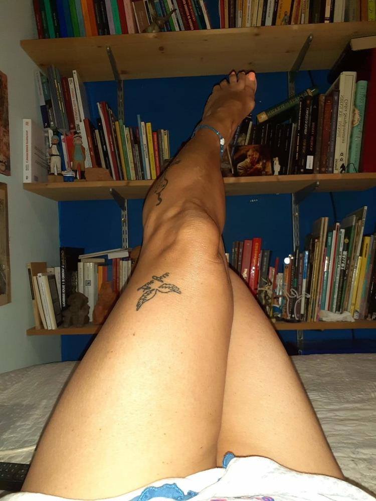 25P Milf Loredana