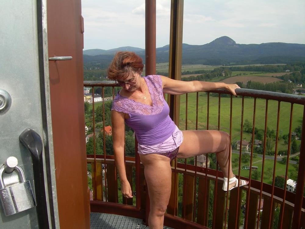 25P Sexy milf