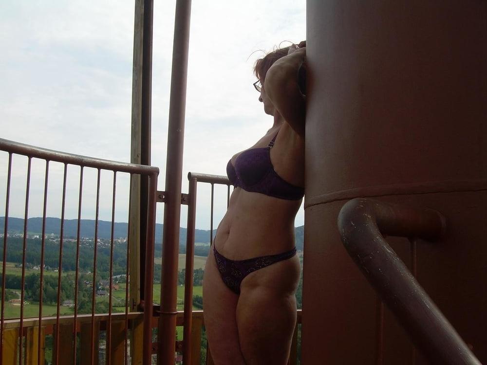 25P Sexy milf