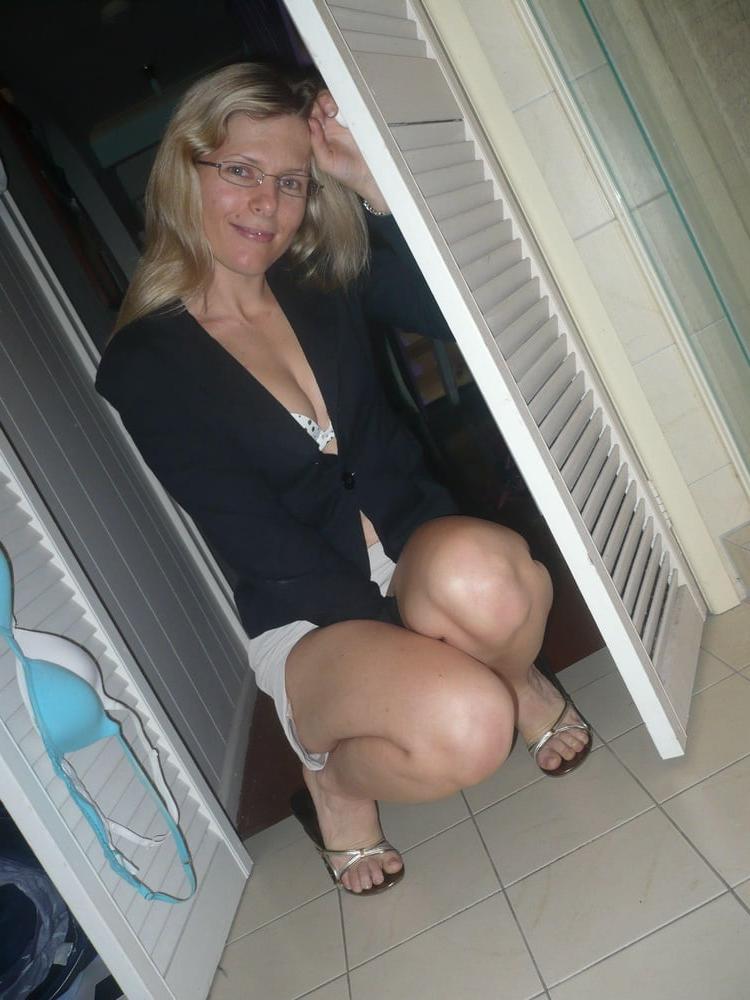 12P Lingerie slut 4