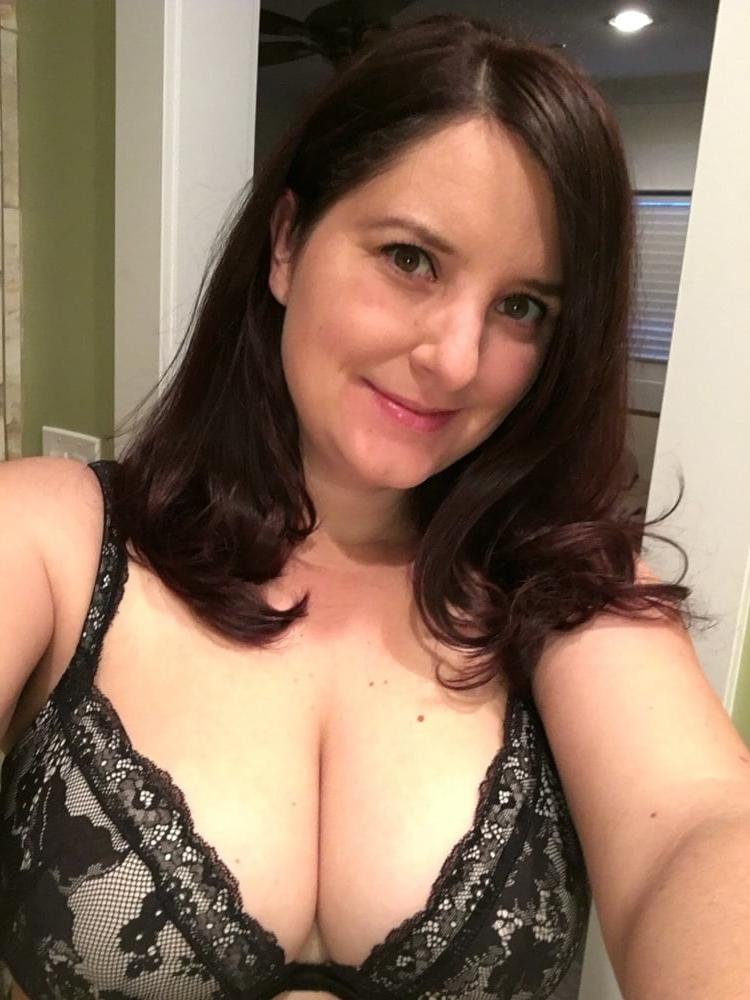 16P US SLUT CONNIE BBW PUSSY