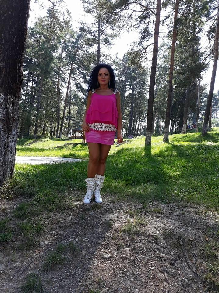 15P Milf 01