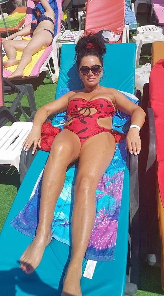 15P Milf 01