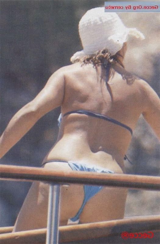 22P Turkish Stars MILF Mature Hulya Avsar