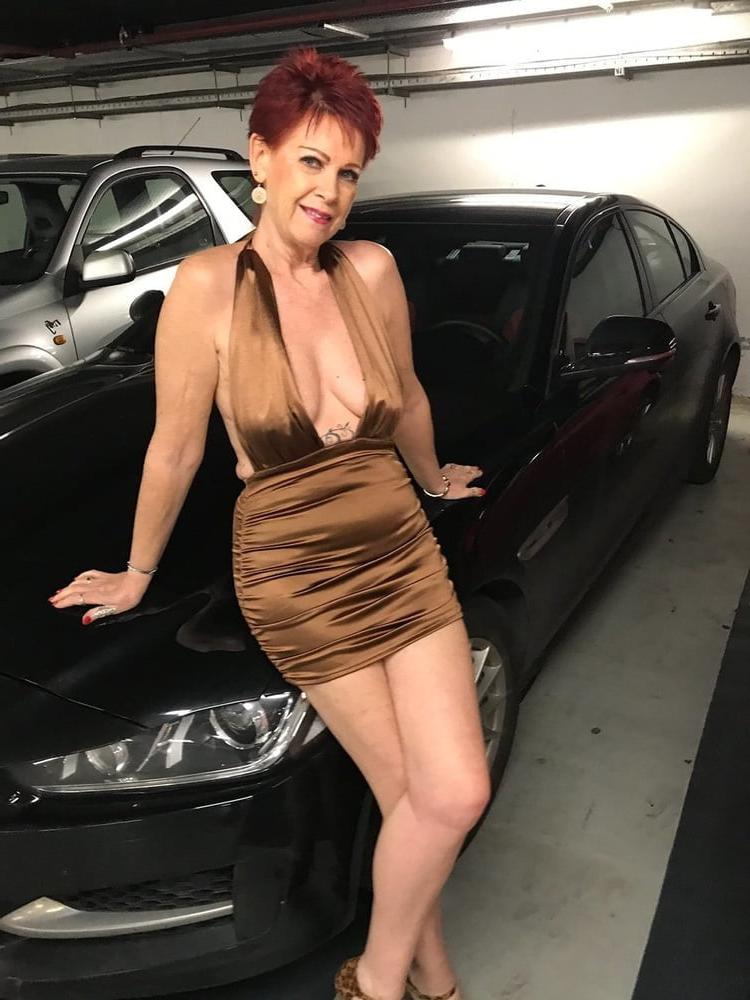 25P MILF World 45