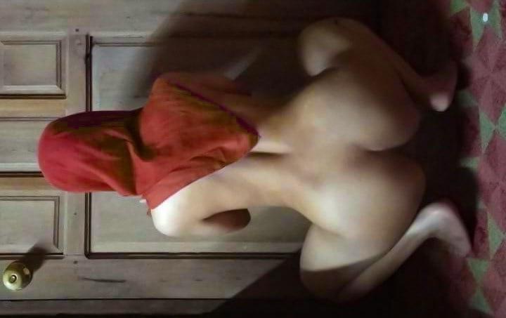 14P Maria arabic slut exposed