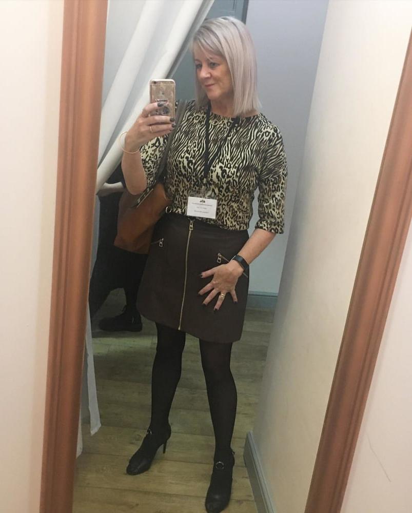 25P Amazing Milf 8