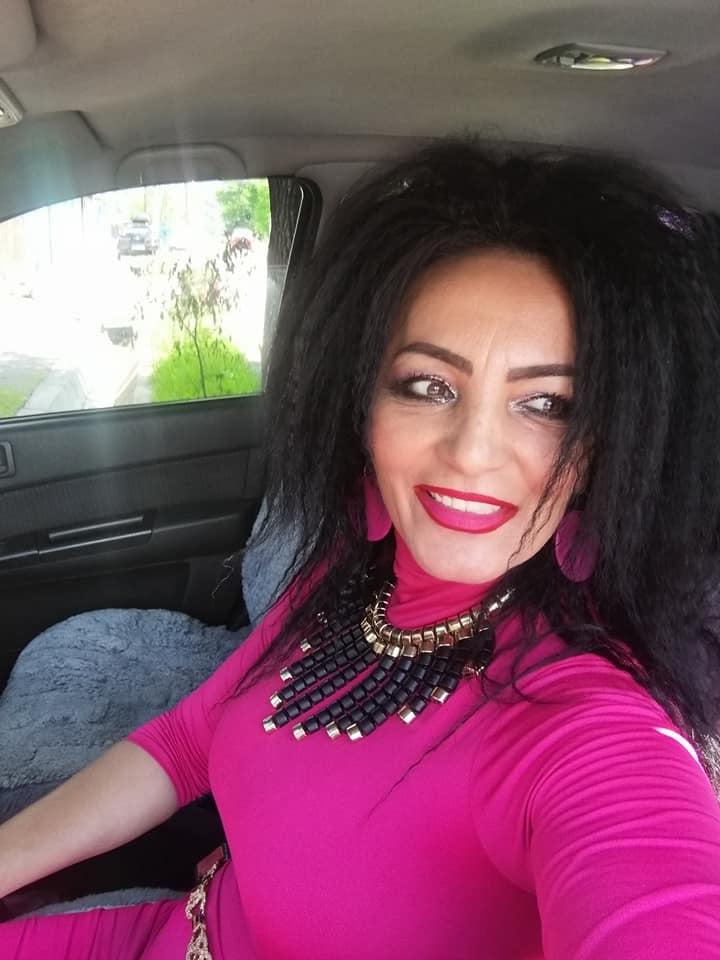 25P Milf 04