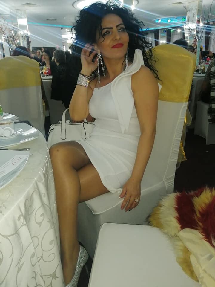 25P Milf 04