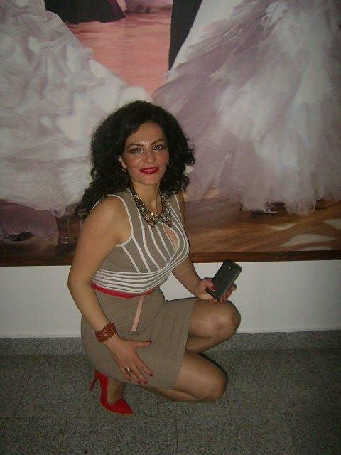 25P Milf 04