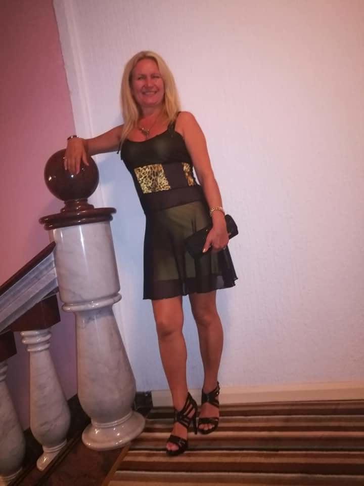 25P Milf Ingrid